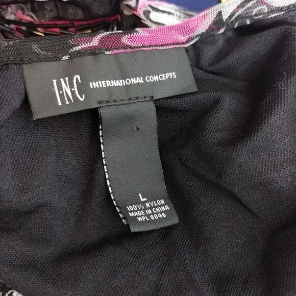 INC International Concepts Paisley Damask Cold Shoulder Embellished Top Size L - Picture 11 of 12